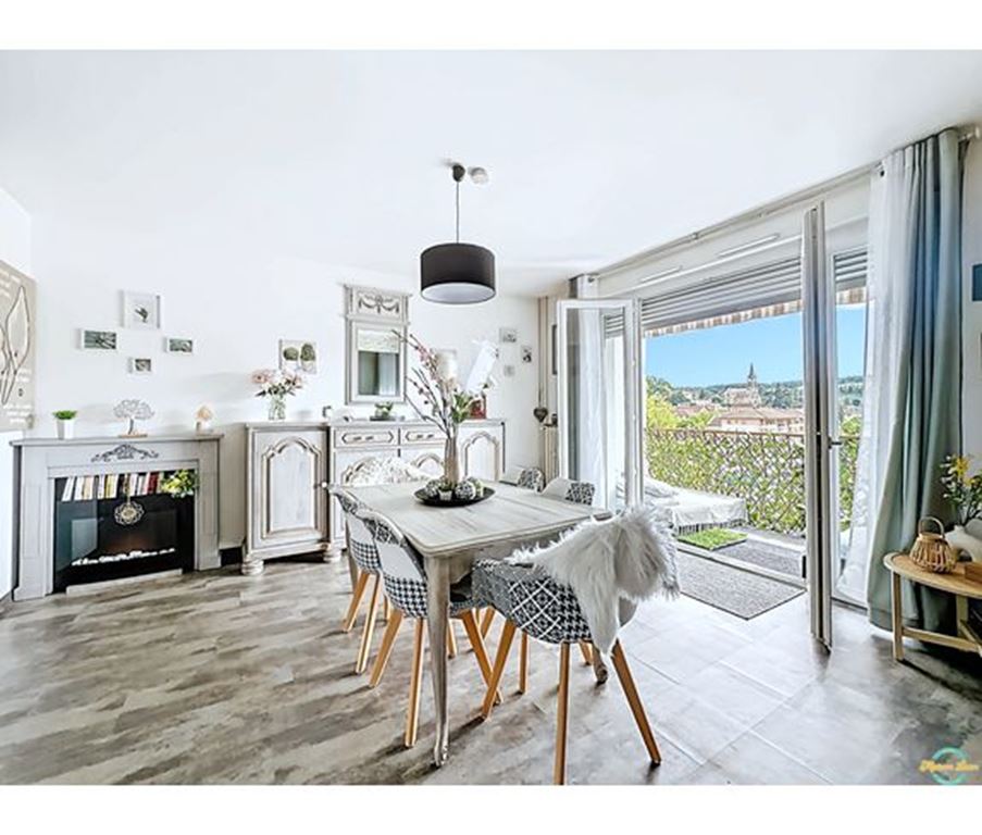 Appartement T3 LA TOUR DU PIN (38110) Maison LEON