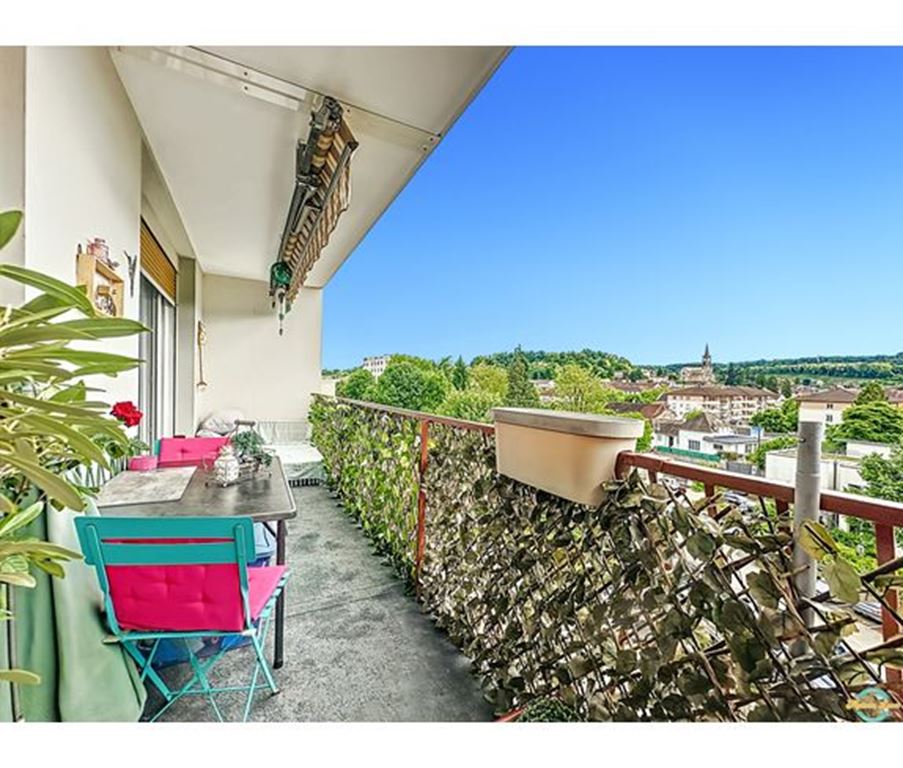 Appartement T3 LA TOUR DU PIN (38110) Maison LEON