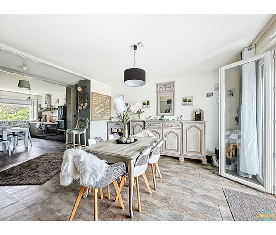 Appartement T3 LA TOUR DU PIN (38110) Maison LEON