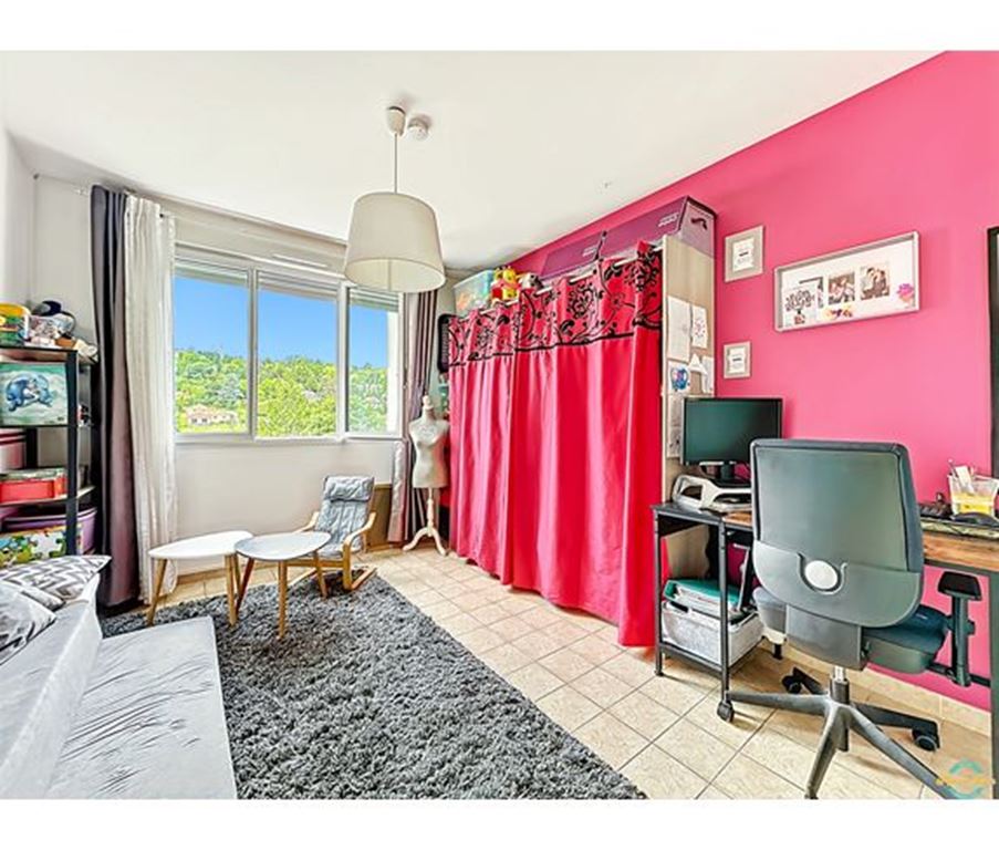 Appartement T3 LA TOUR DU PIN (38110) Maison LEON