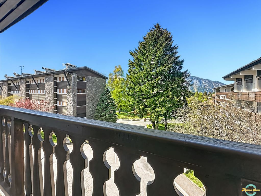 Appartement T2 LES CARROZ D'ARACHES (74300) Maison LEON