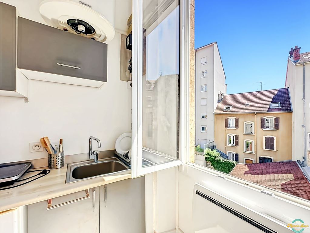 Appartement Studio GRENOBLE (38100) Maison LEON