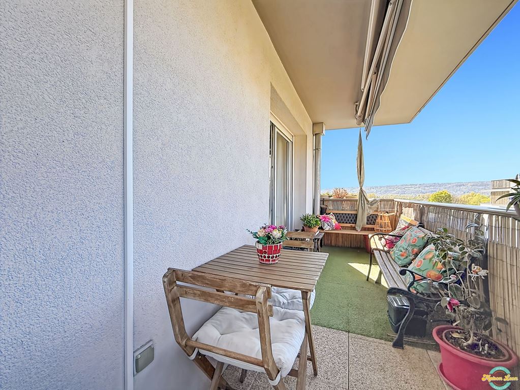 Appartement T2 L'ISLE D'ABEAU (38080) Maison LEON