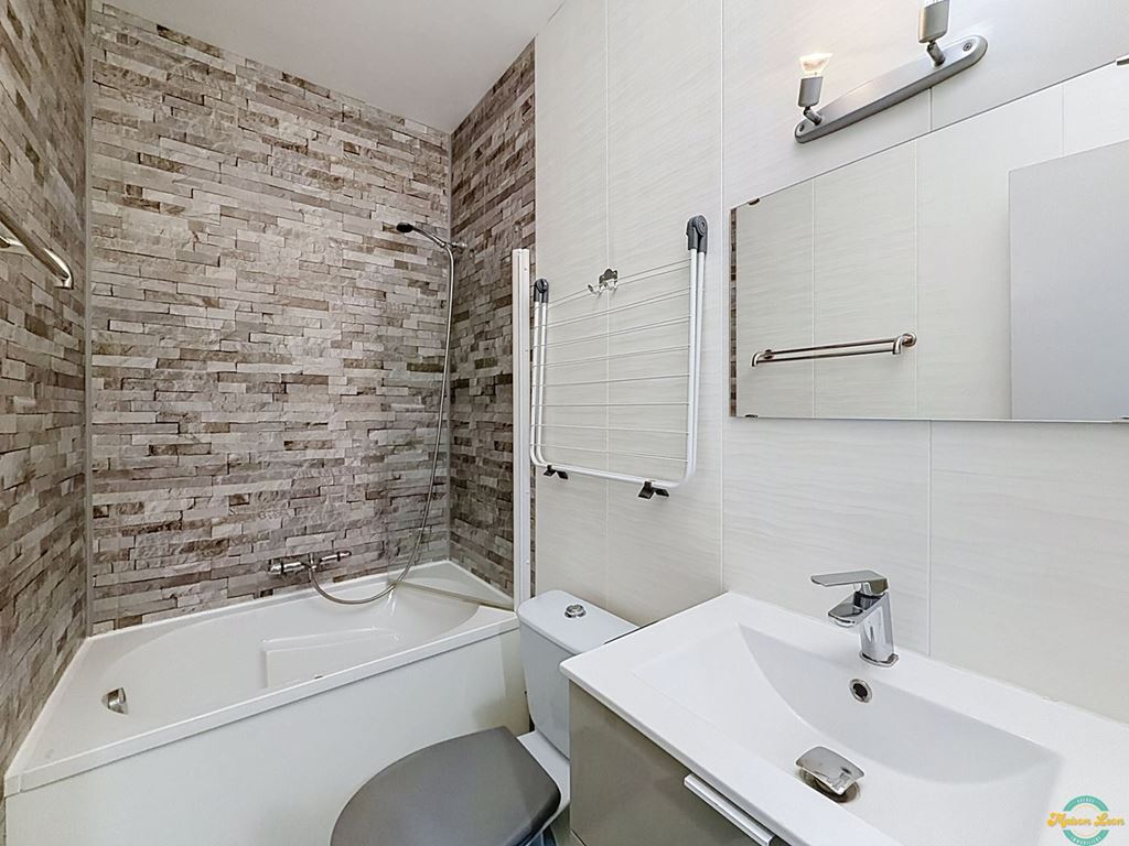 Appartement Studio LYON 05 (69005) Maison LEON