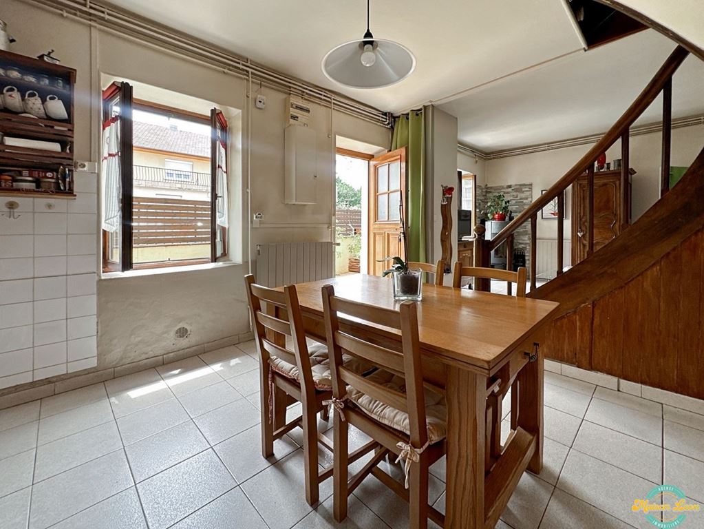 Maison de village ST QUENTIN FALLAVIER (38070) Maison LEON