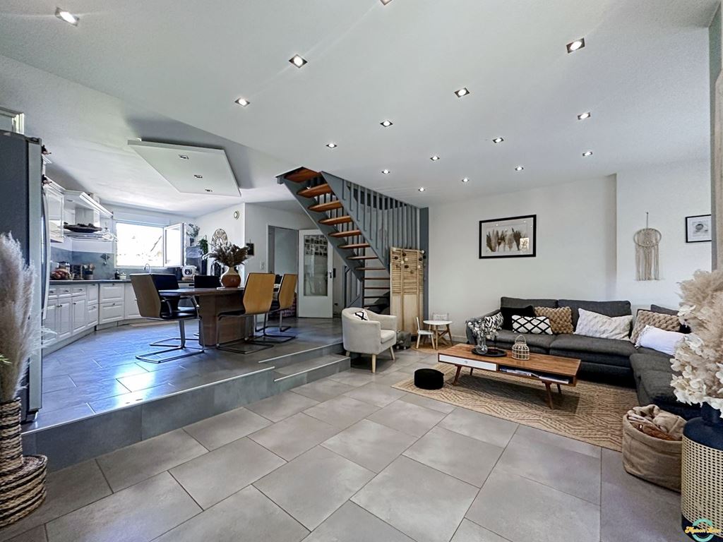 Maison VILLEFONTAINE (38090) Maison LEON