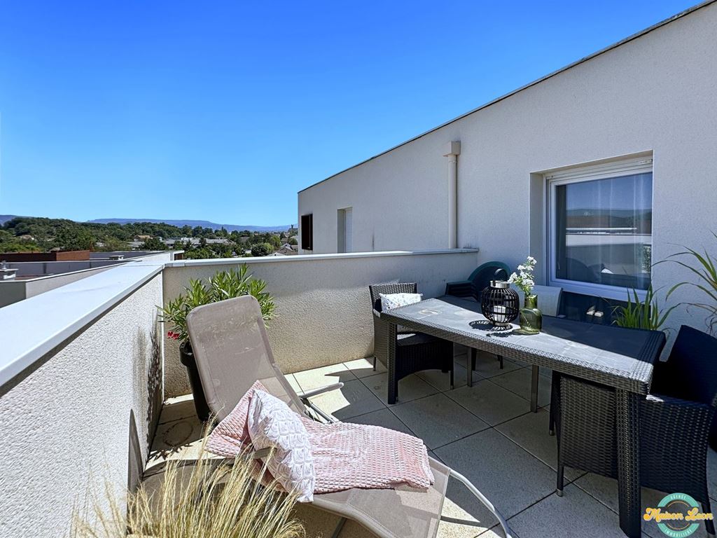 Appartement T3 MORESTEL (38510) Maison LEON