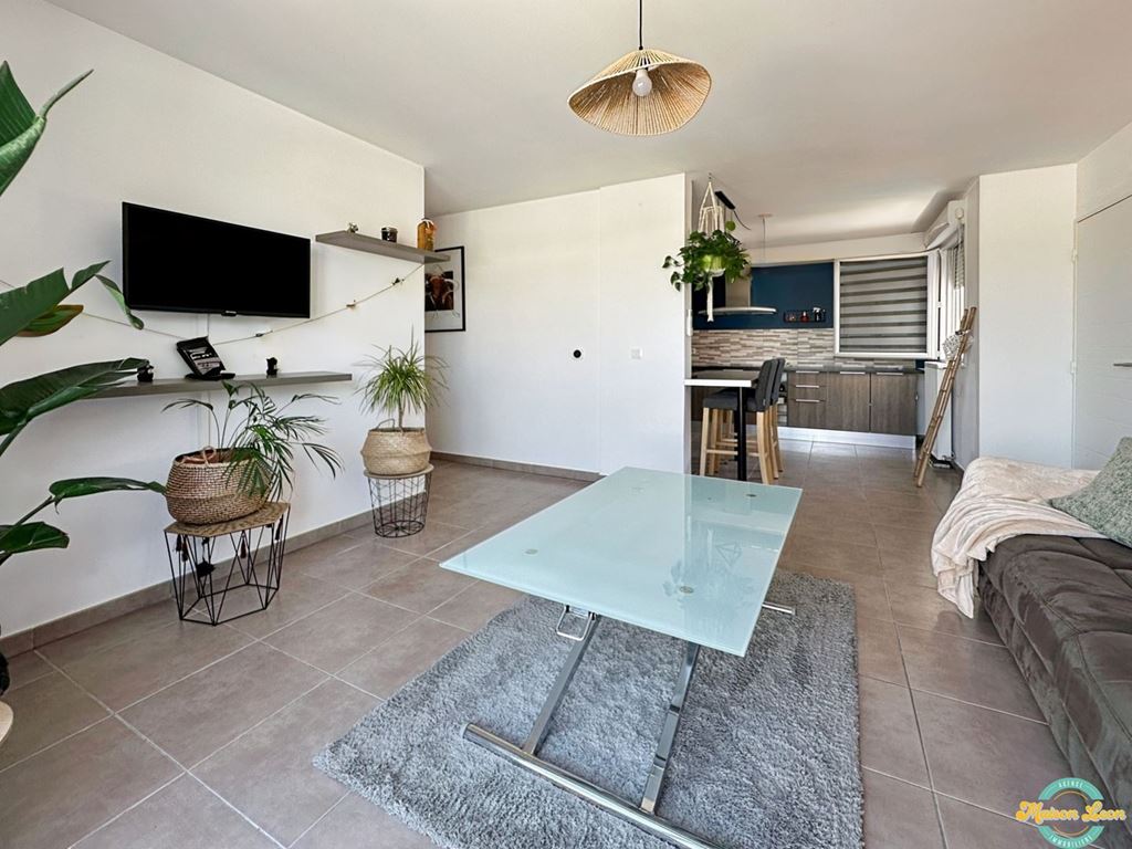 Appartement T3 MORESTEL (38510) Maison LEON