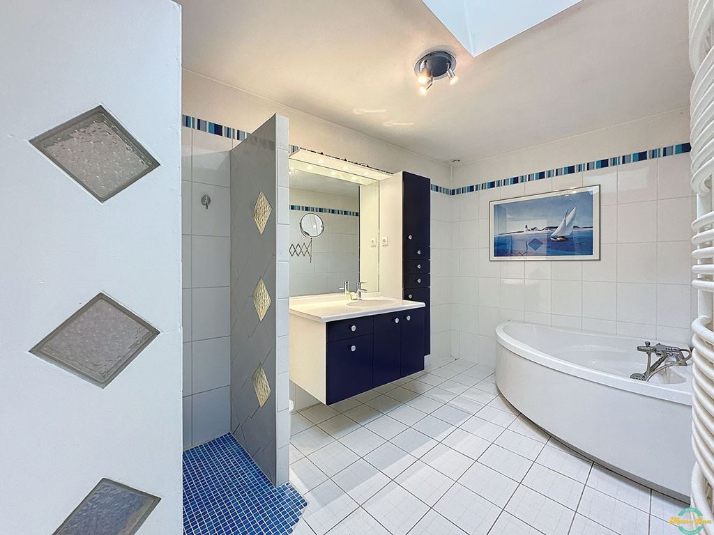 Maison FRONTONAS (38290) Maison LEON