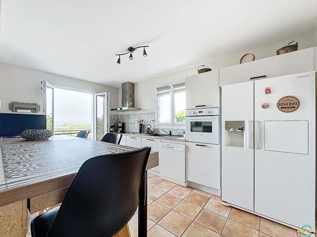 Maison DOMARIN (38300) Maison LEON