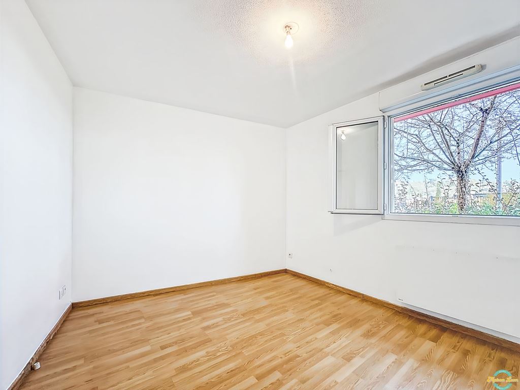 Appartement T2 BOURGOIN JALLIEU (38300) Maison LEON