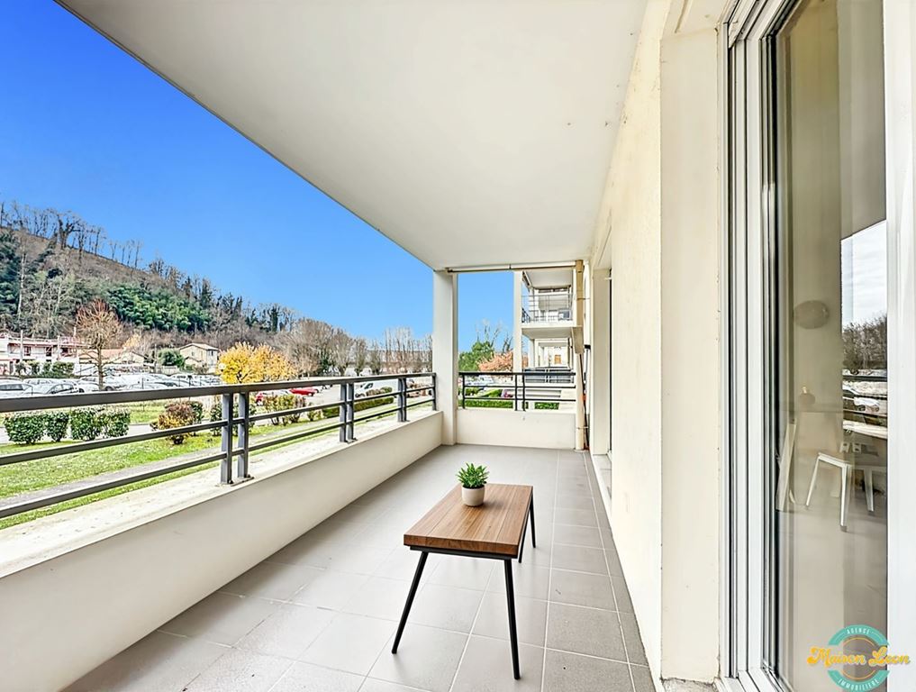 Appartement T2 BOURGOIN JALLIEU (38300) Maison LEON