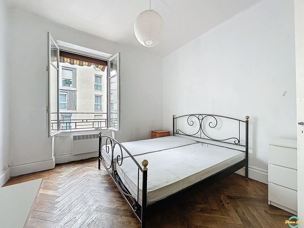 Appartement T1 LYON 07 (69007) Maison LEON