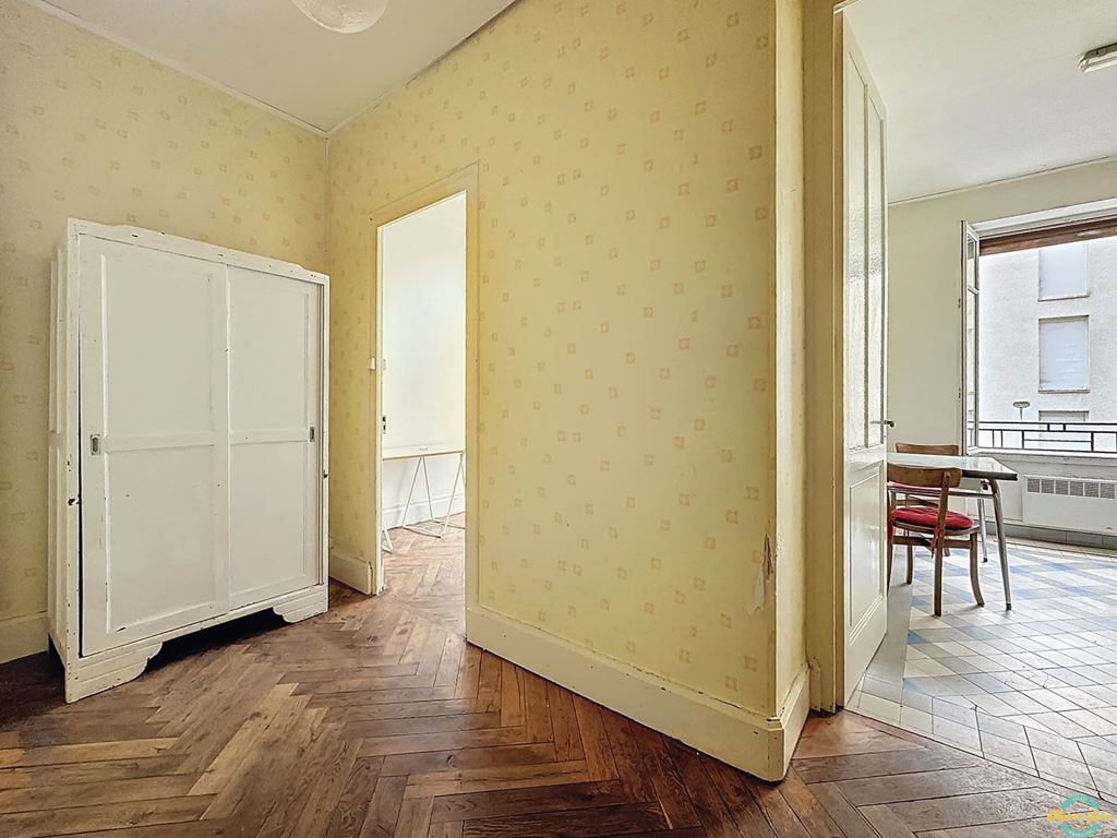 Appartement T1 LYON 07 (69007) Maison LEON