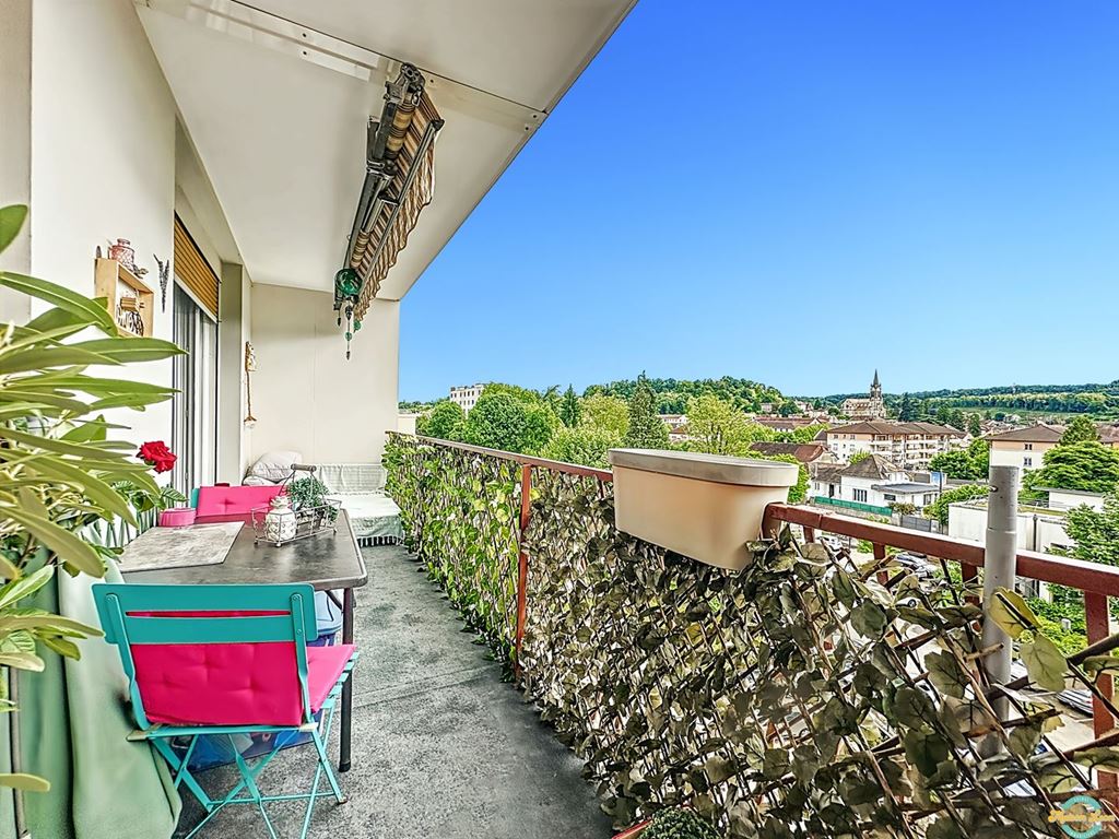 Appartement T3 LA TOUR DU PIN (38110) Maison LEON