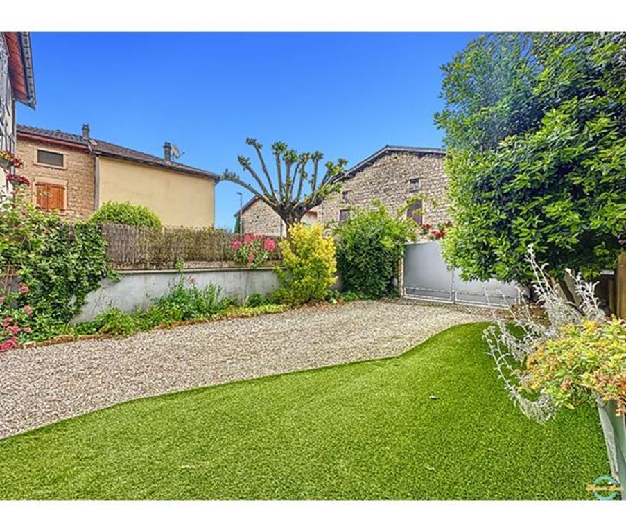 Maison de village VAULX MILIEU (38090) Maison LEON